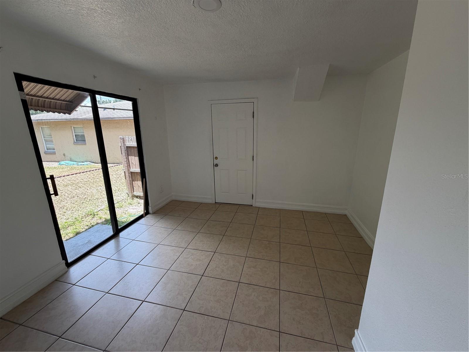 LAKE MANN SHORES - Residential Lease