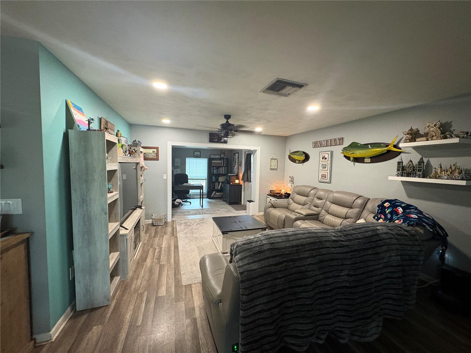 CITRUS SPGS UNIT 02 - Residential