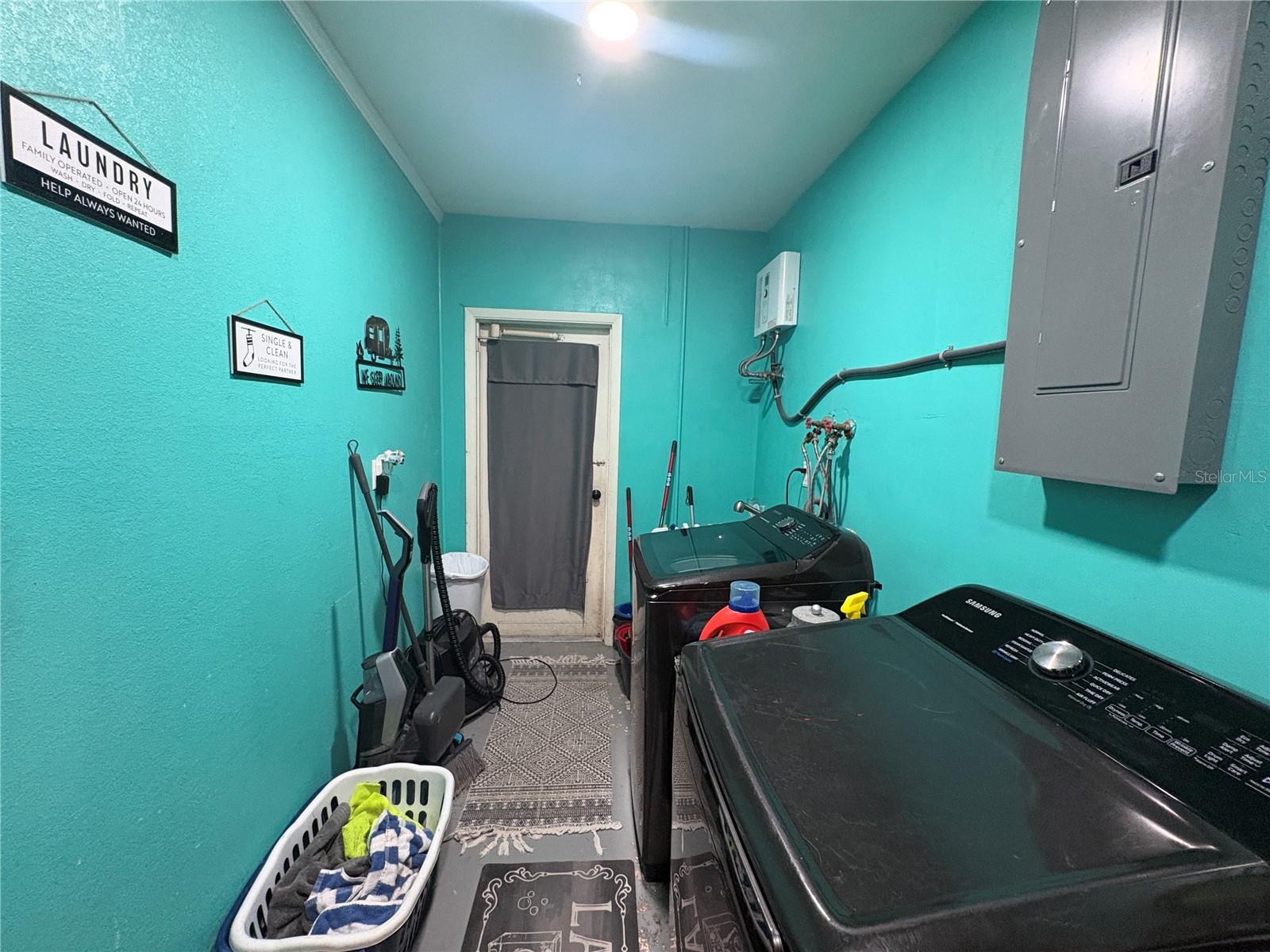 CITRUS SPGS UNIT 02 - Residential