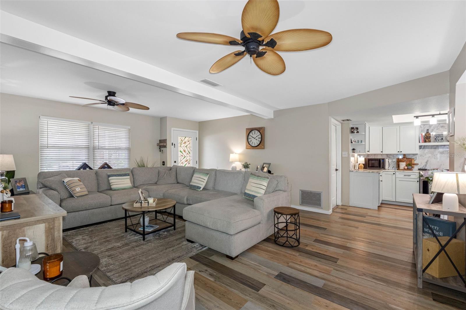 RUSTIC PINES - Residential