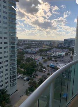 SOUTHPOINT CONDO - Residential