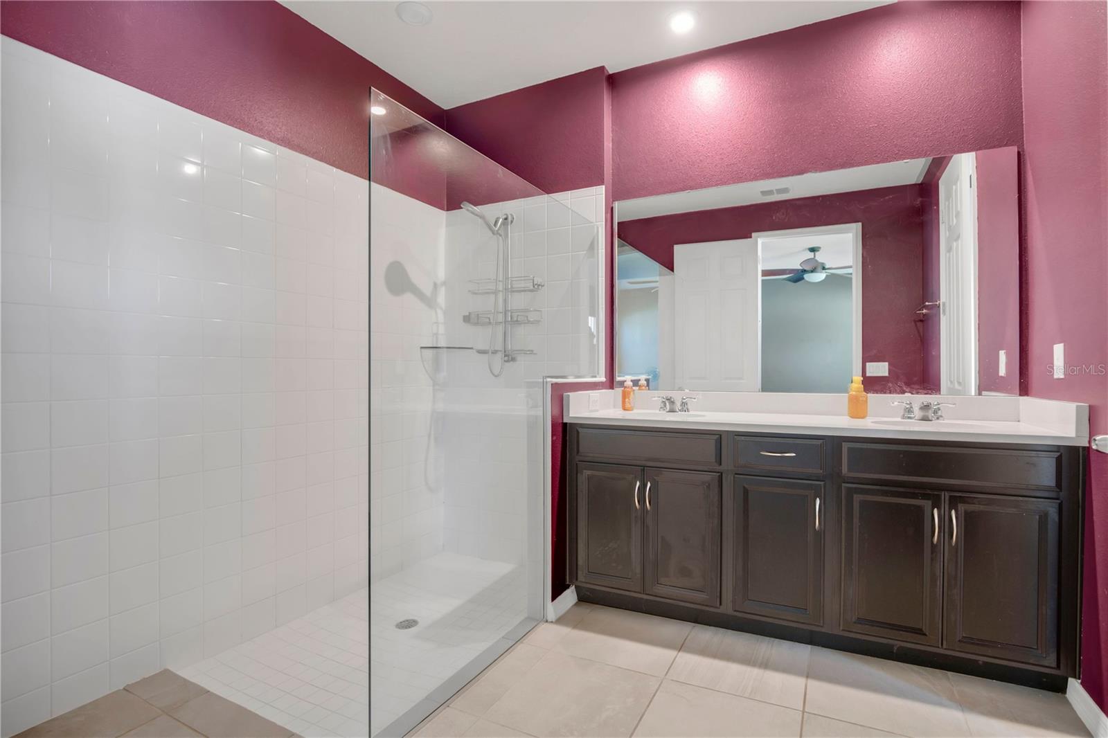 WATERBROOKE AMENITIES CENTER - Residential