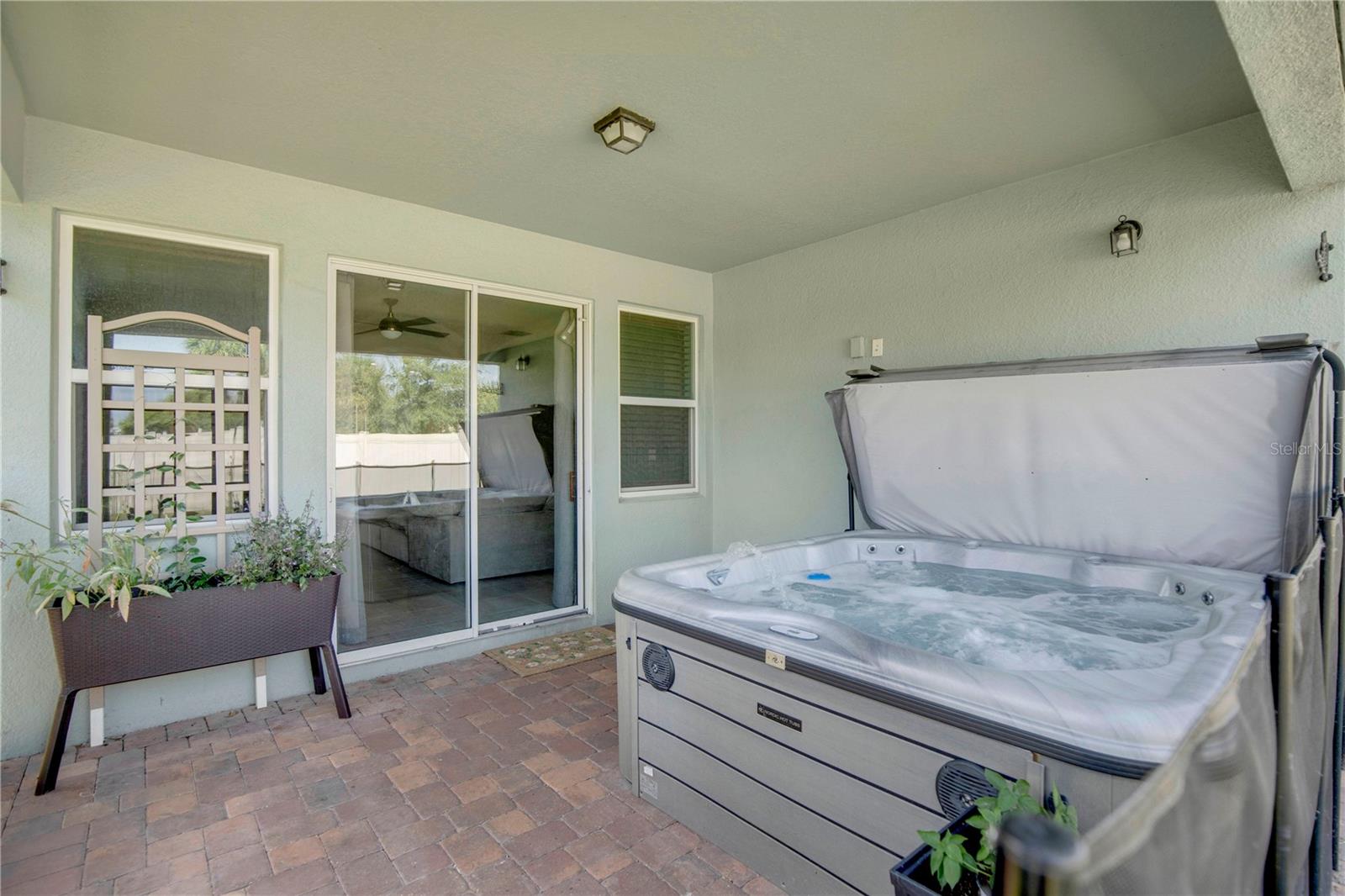 WATERBROOKE AMENITIES CENTER - Residential