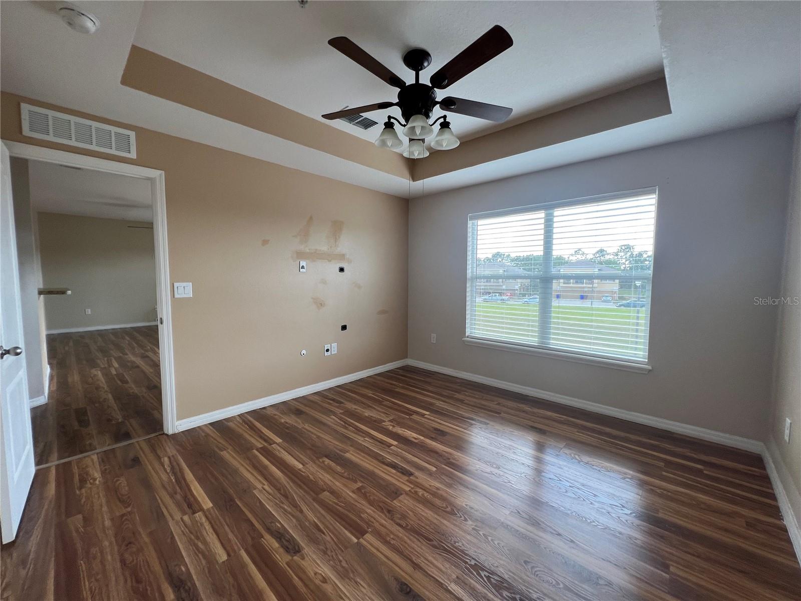 JEFFERSON GREEN AT ANTHEM PARK CONDO PH 4 - Residential Lease