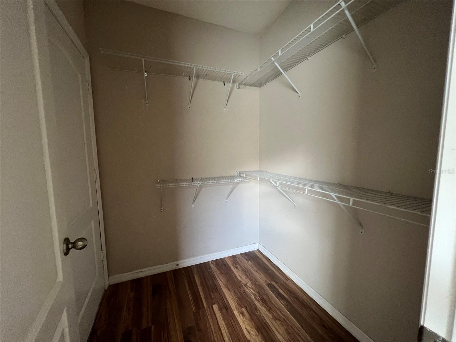 JEFFERSON GREEN AT ANTHEM PARK CONDO PH 4 - Residential Lease