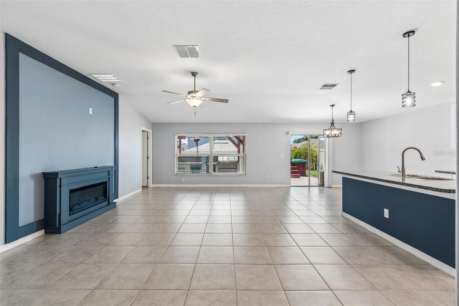 COPPERSPRING ESTATES - Residential