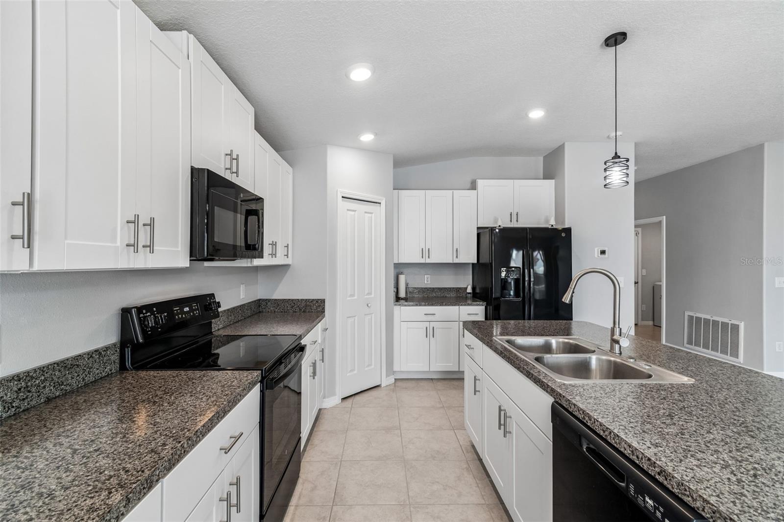 COPPERSPRING ESTATES - Residential