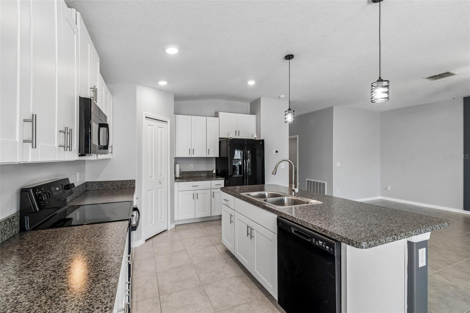 COPPERSPRING ESTATES - Residential