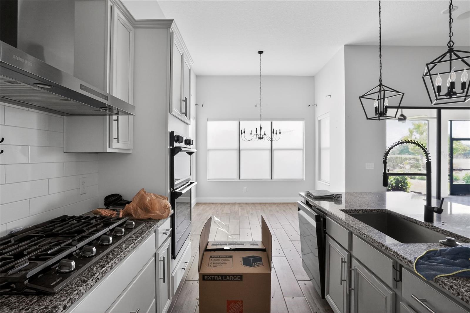 LAS COLINAS PH II SUB - Residential