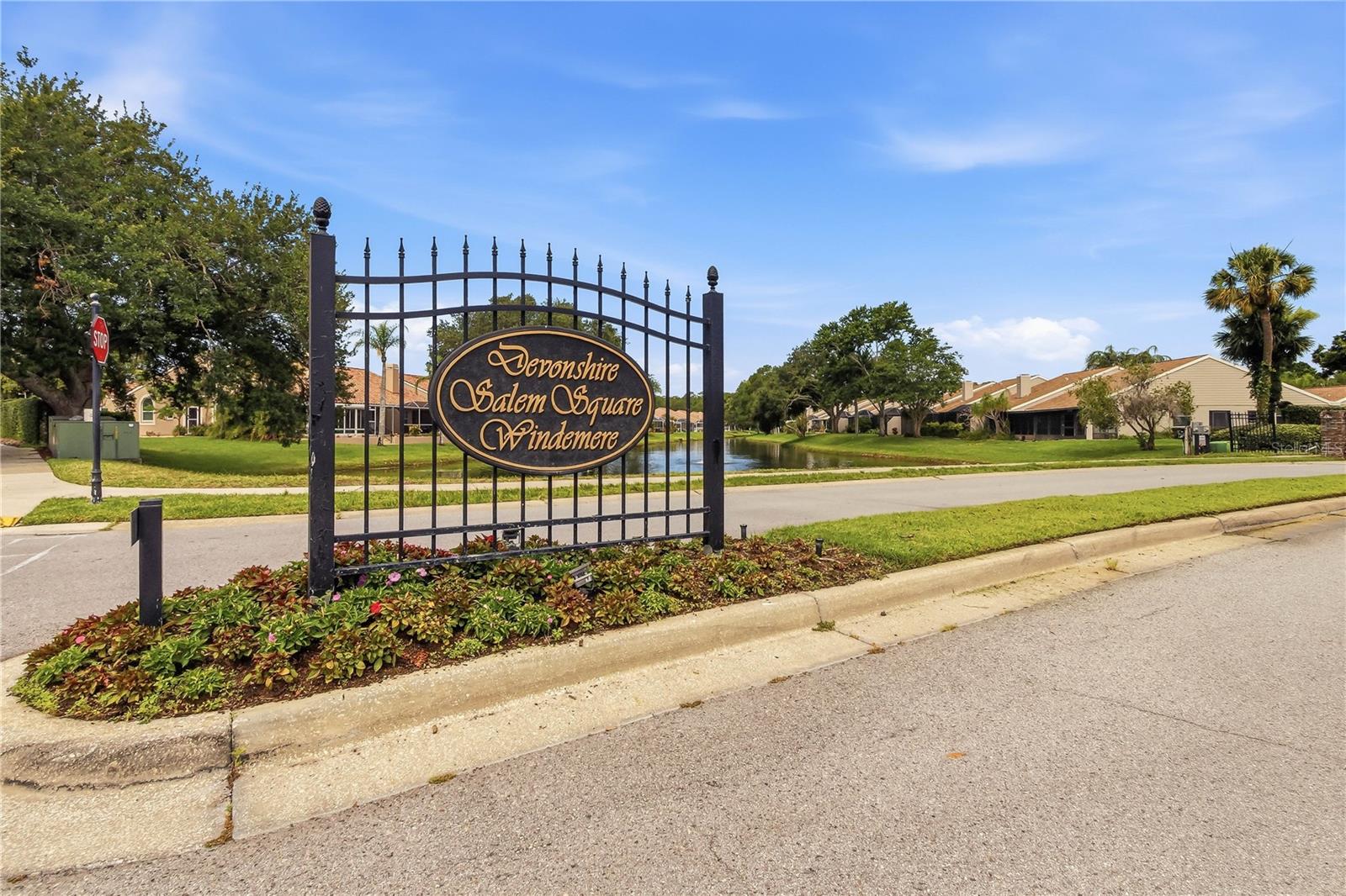 SALEM SQUARE - Residential