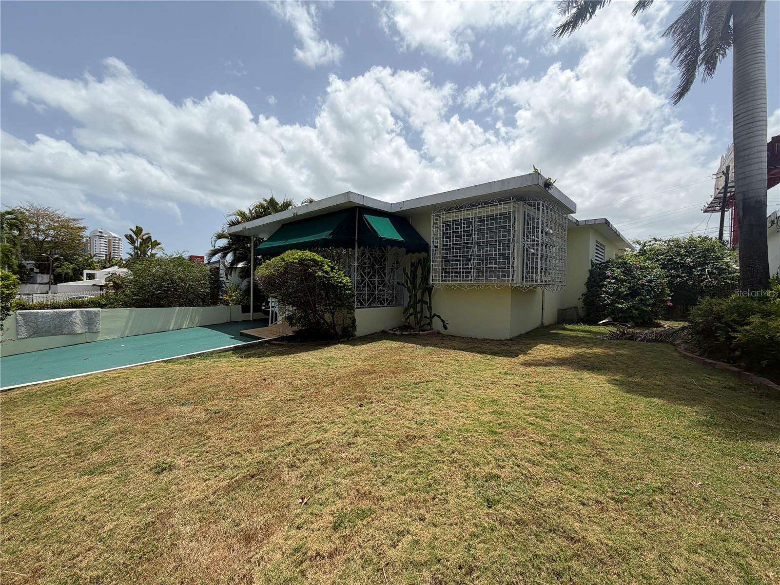 URB ALTAMIRA SAN JUAN - Residential