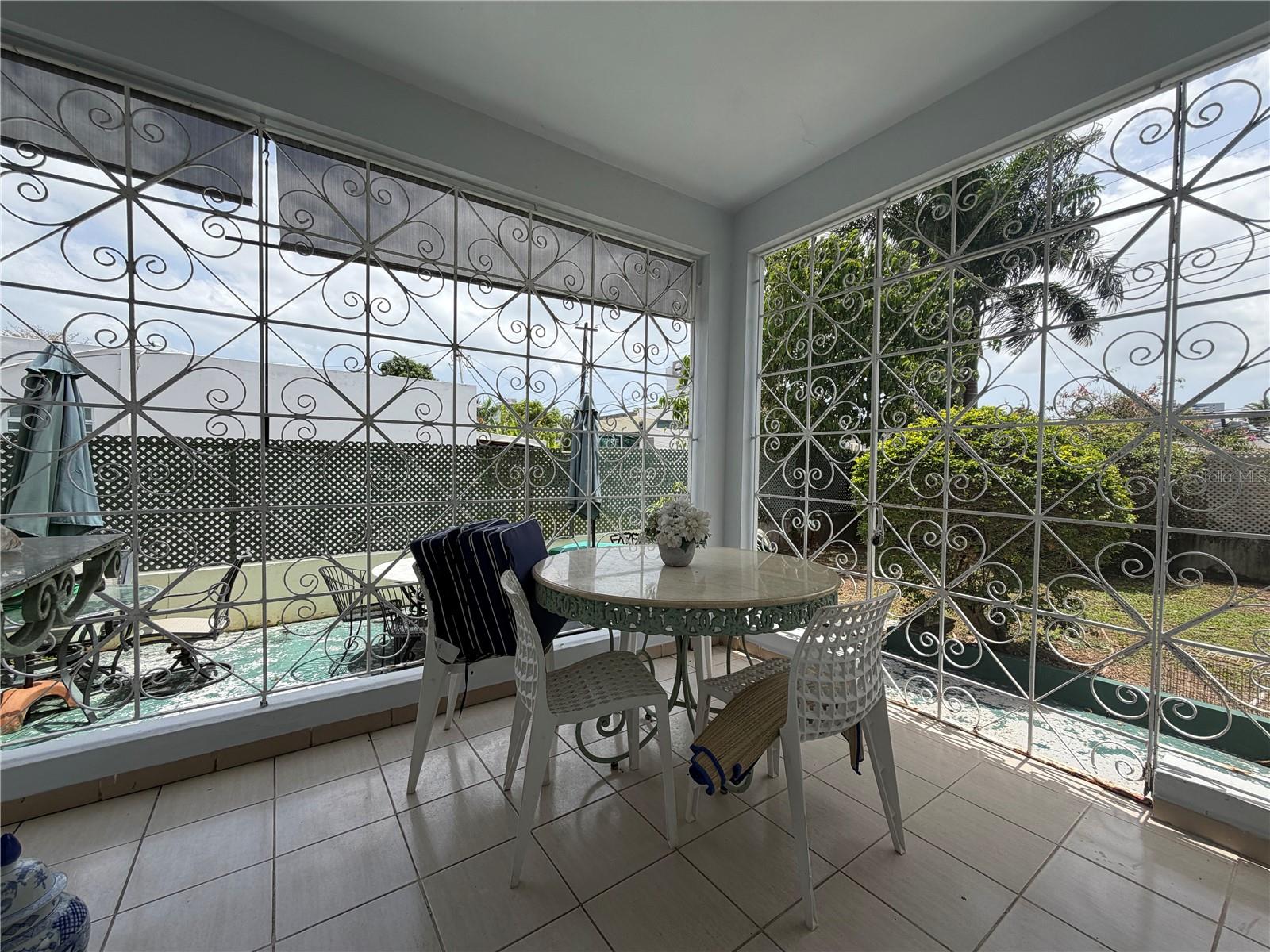 URB ALTAMIRA SAN JUAN - Residential
