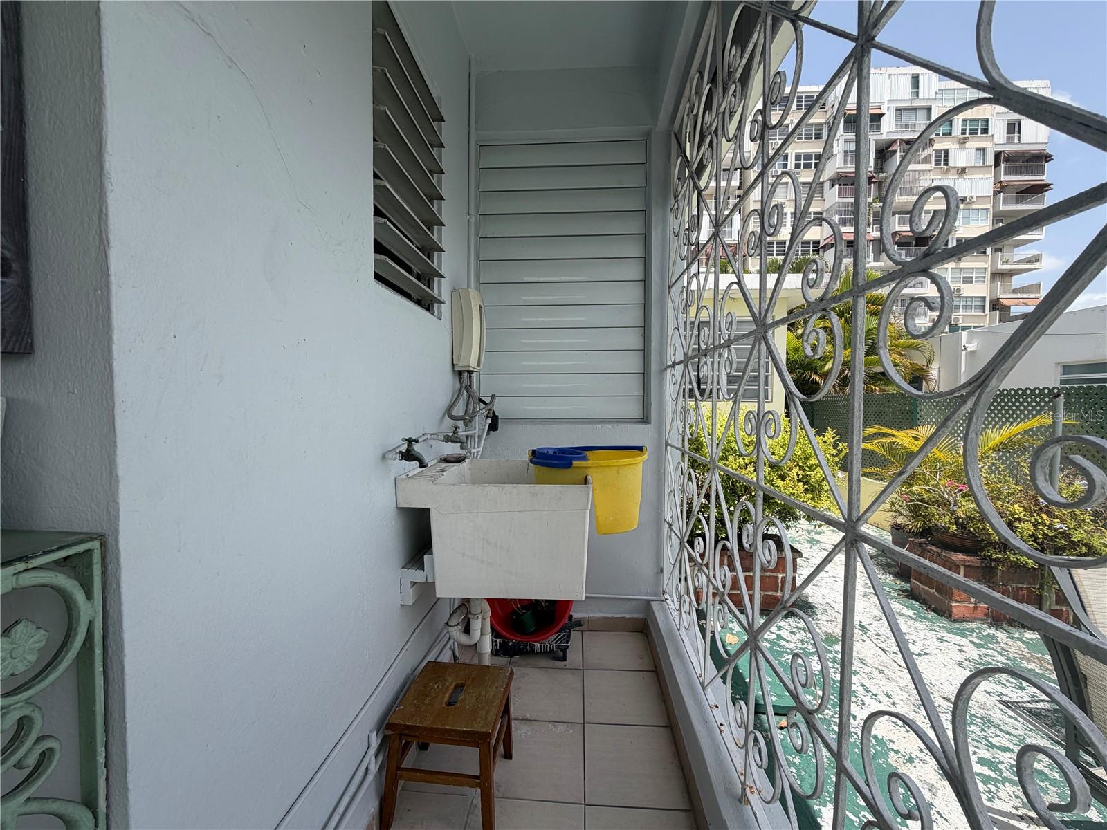 URB ALTAMIRA SAN JUAN - Residential