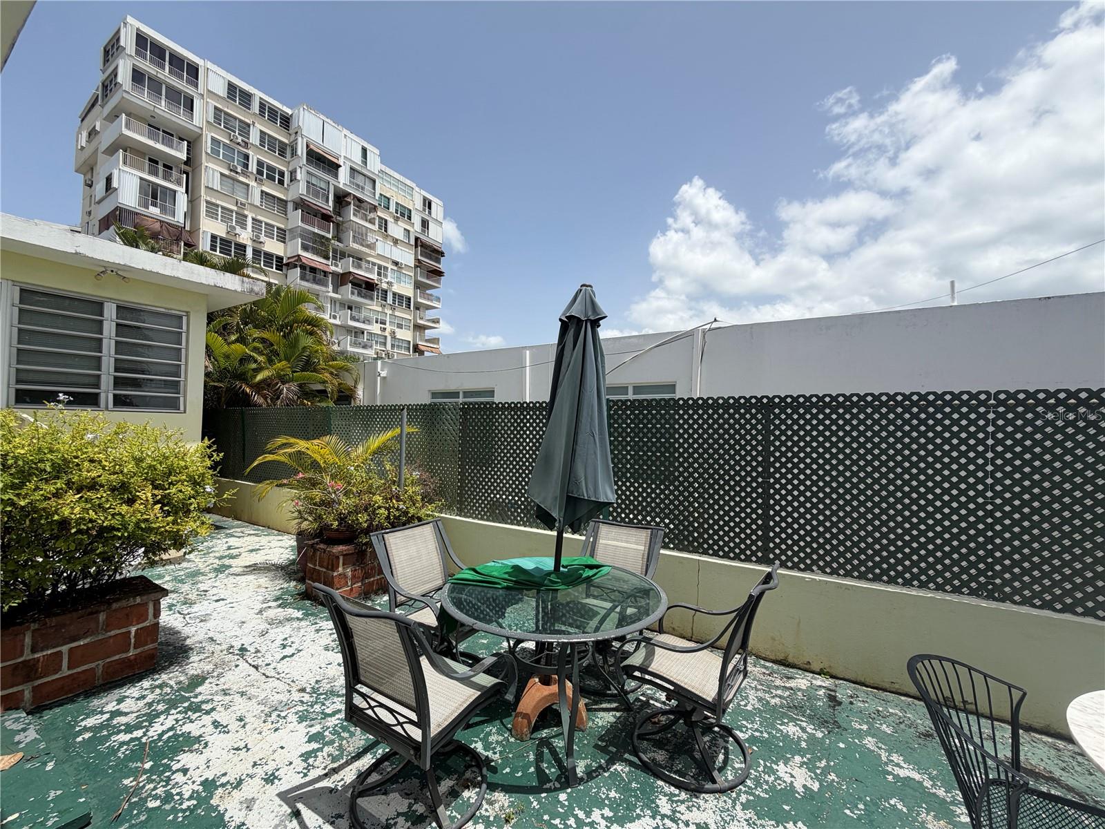 URB ALTAMIRA SAN JUAN - Residential