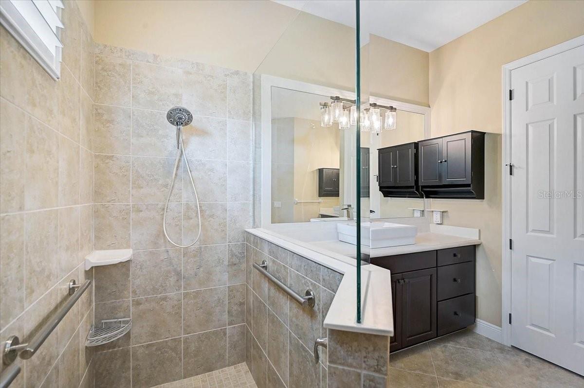 COUNTRY CLUB EAST AT LAKEWOOD RANCH SS - Residential