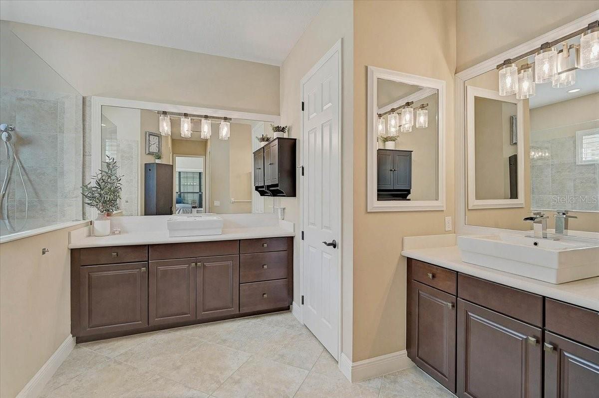 COUNTRY CLUB EAST AT LAKEWOOD RANCH SS - Residential