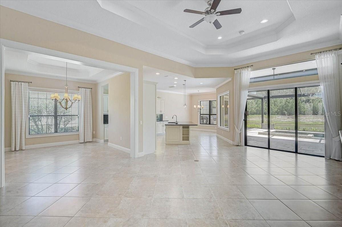 COUNTRY CLUB EAST AT LAKEWOOD RANCH SS - Residential