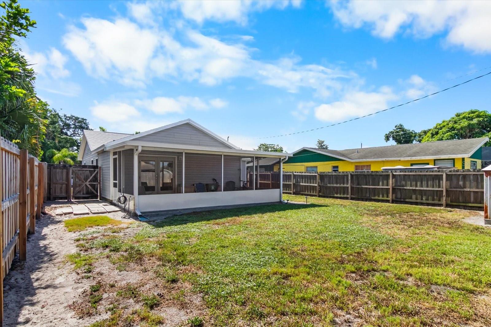 POINSETTIA PARK REV - Residential