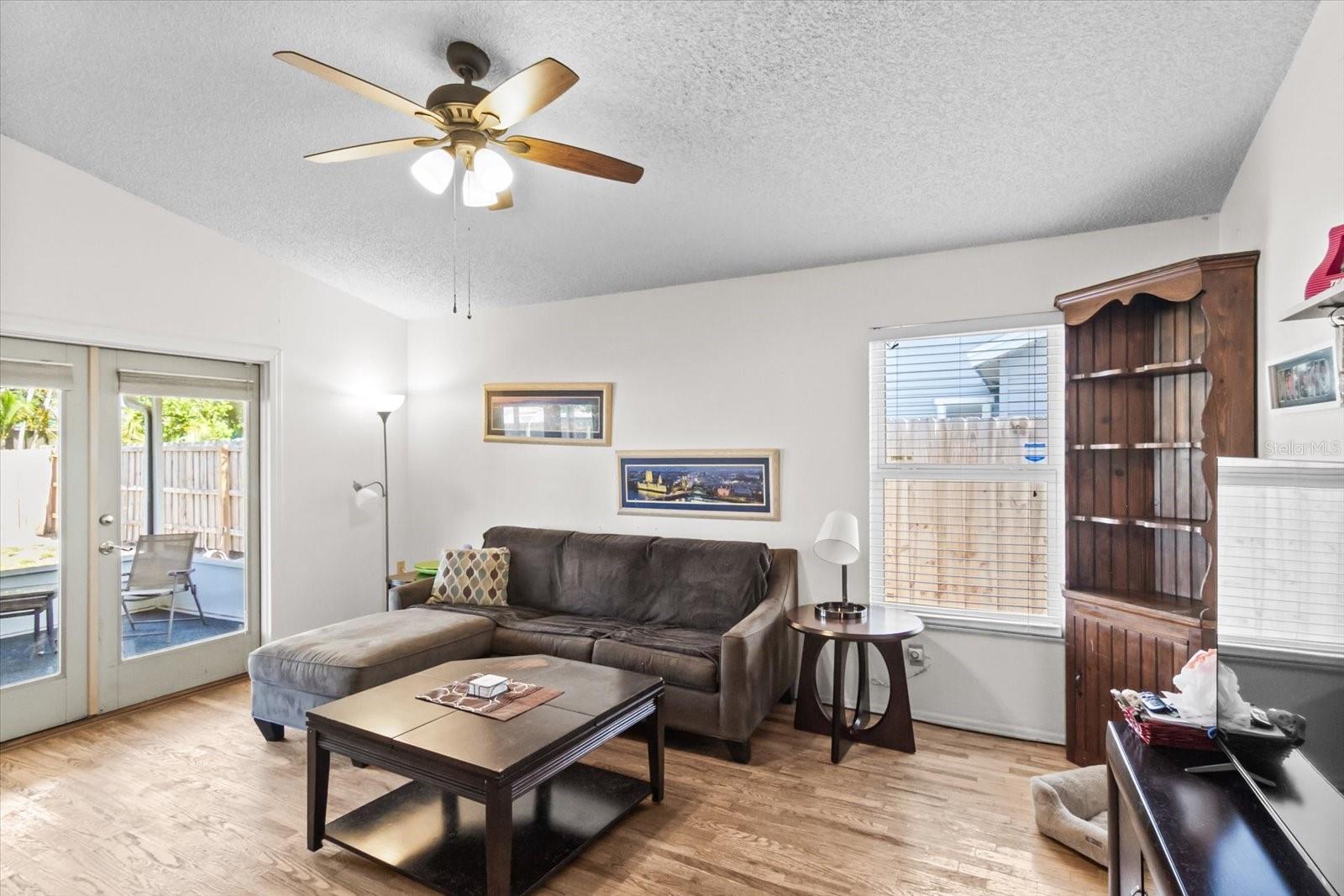 POINSETTIA PARK REV - Residential