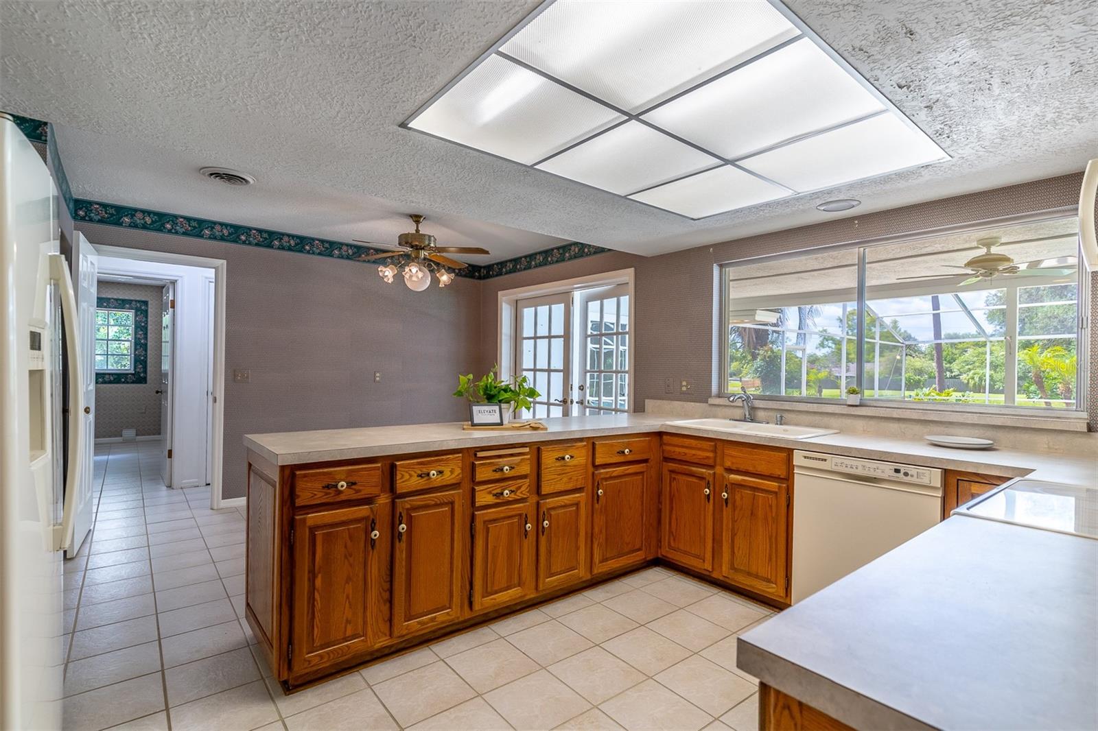 SWEETWATER OAKS SEC 02 - Residential