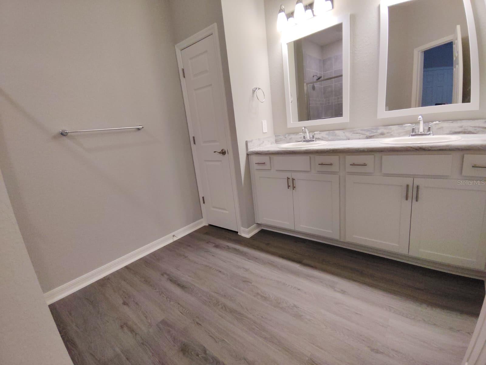 GENEVA LANDINGS - Residential Lease