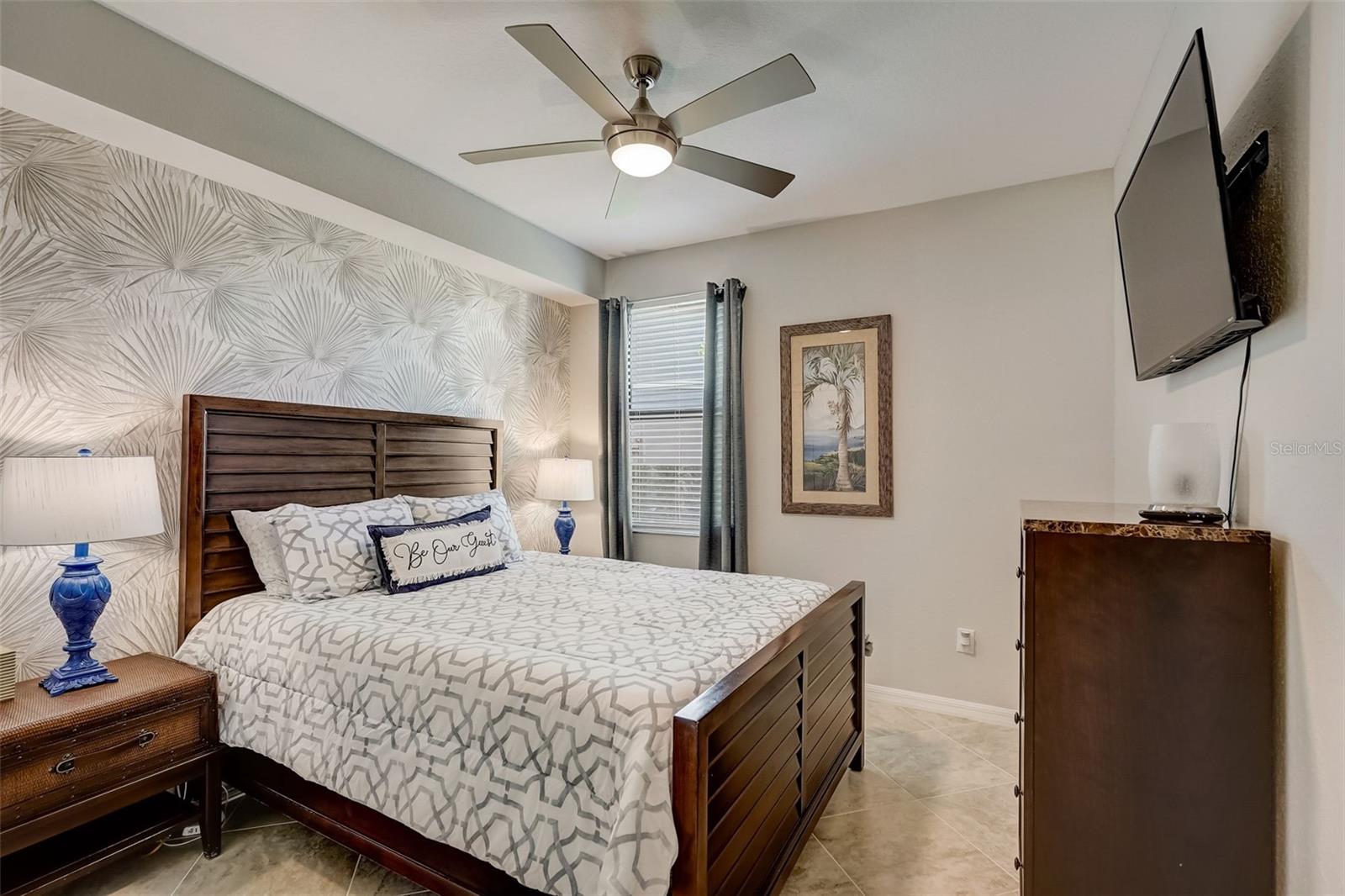 LAKEWOOD NATIONAL - Residential