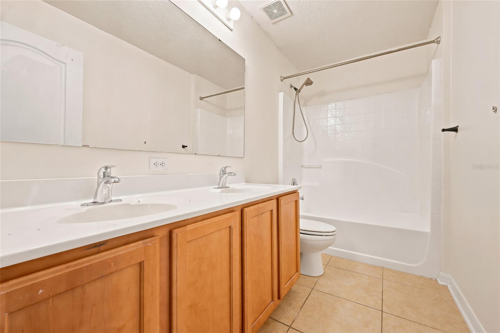 BAYWOOD PH 1A - Residential