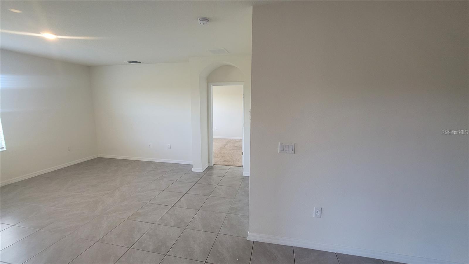 LAKE CHARLES RESIDENCE PH 1B - Residential Lease
