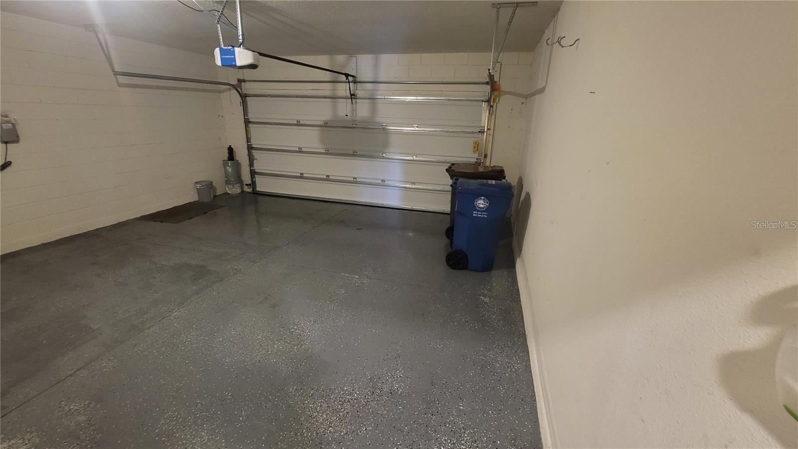 LAKE CHARLES RESIDENCE PH 1B - Residential Lease