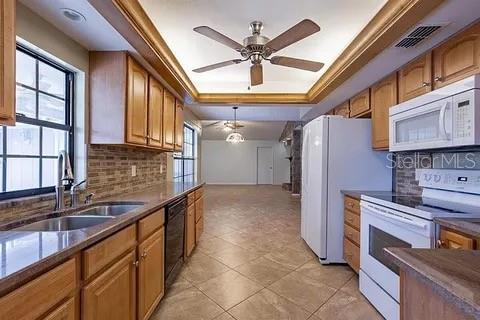 RIVER COUNTRY ESTATES - Residential