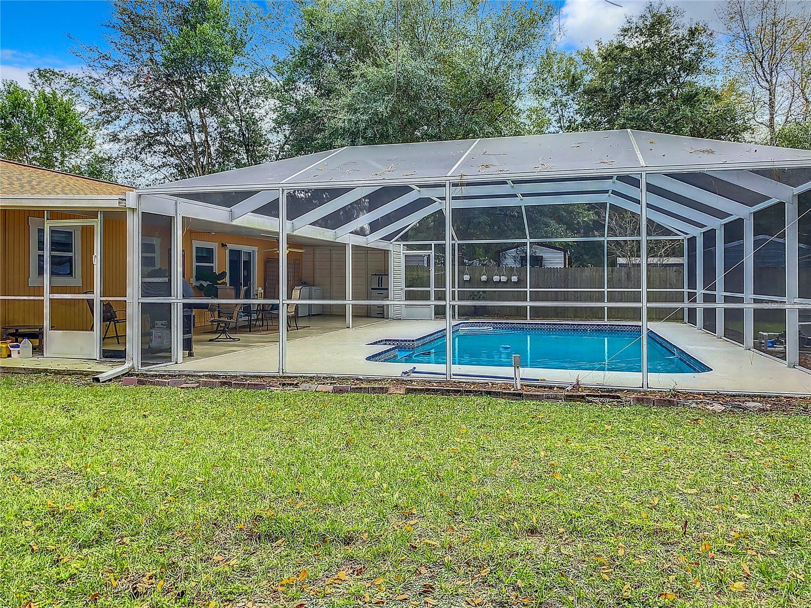 OCALA PARK ESTATE - Residential