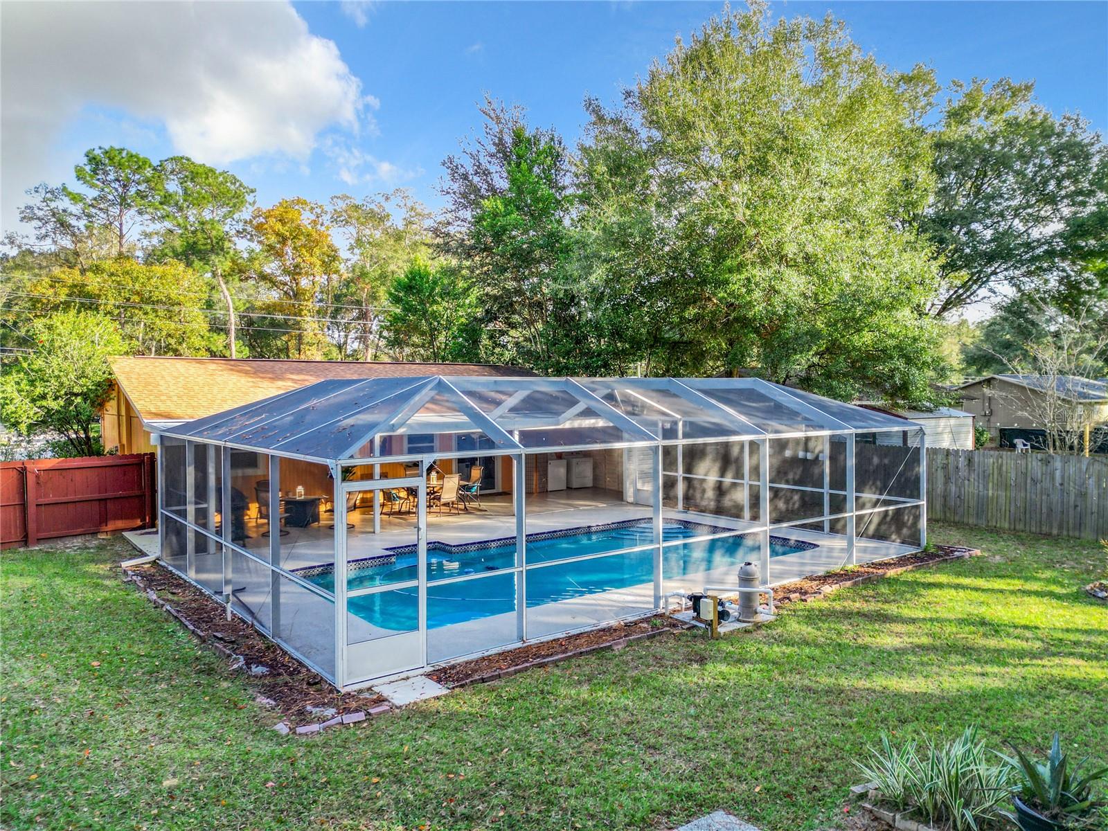 OCALA PARK ESTATE - Residential