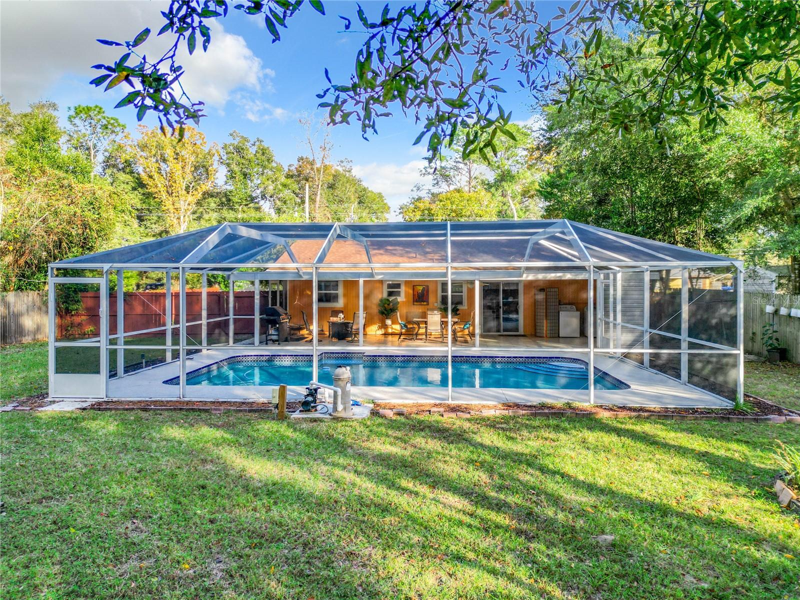 OCALA PARK ESTATE - Residential