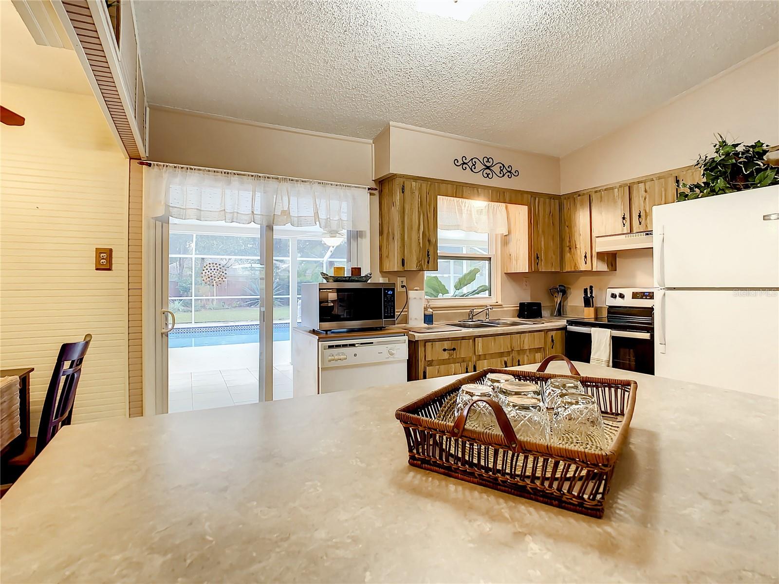 OCALA PARK ESTATE - Residential