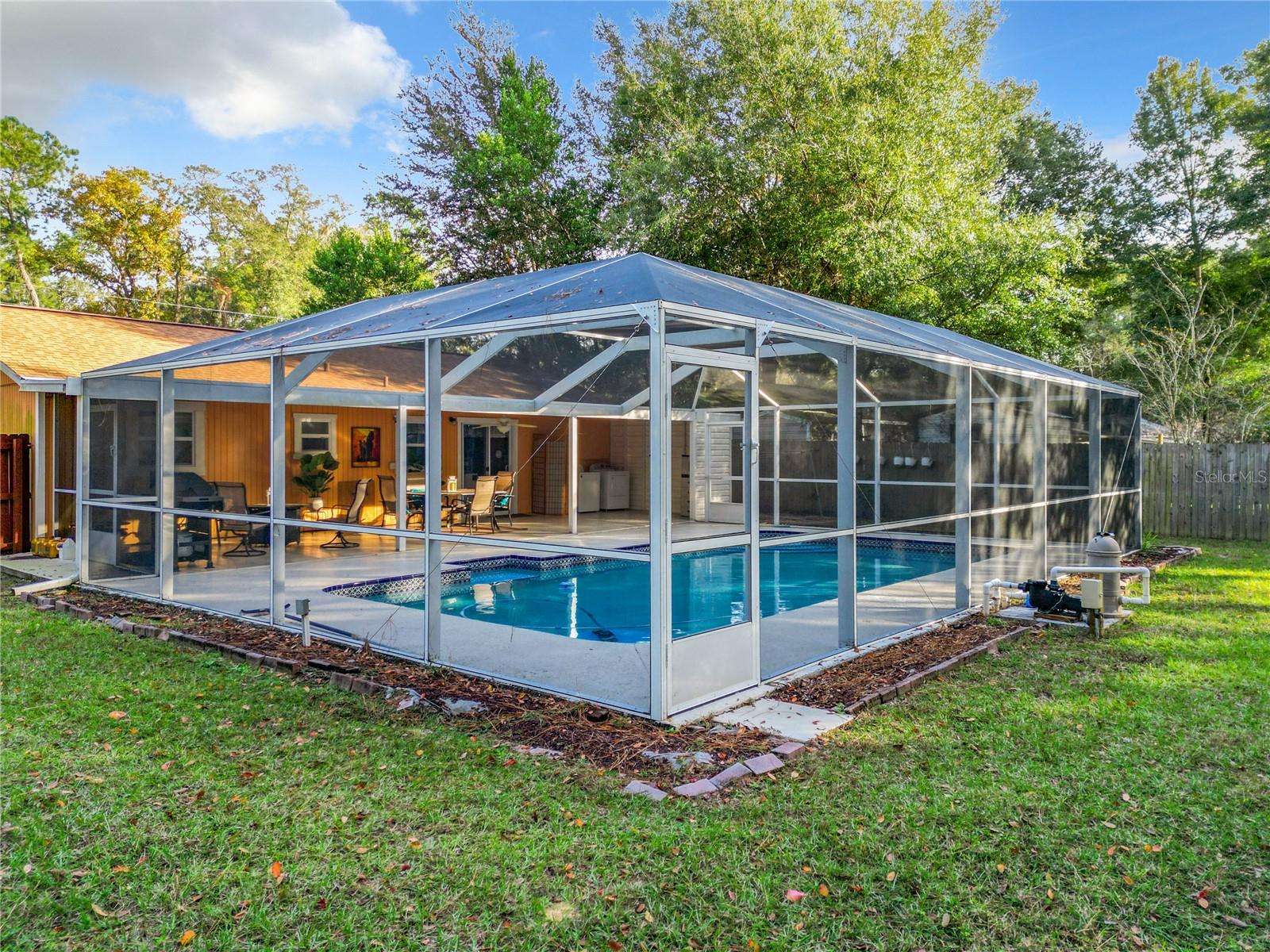 OCALA PARK ESTATE - Residential