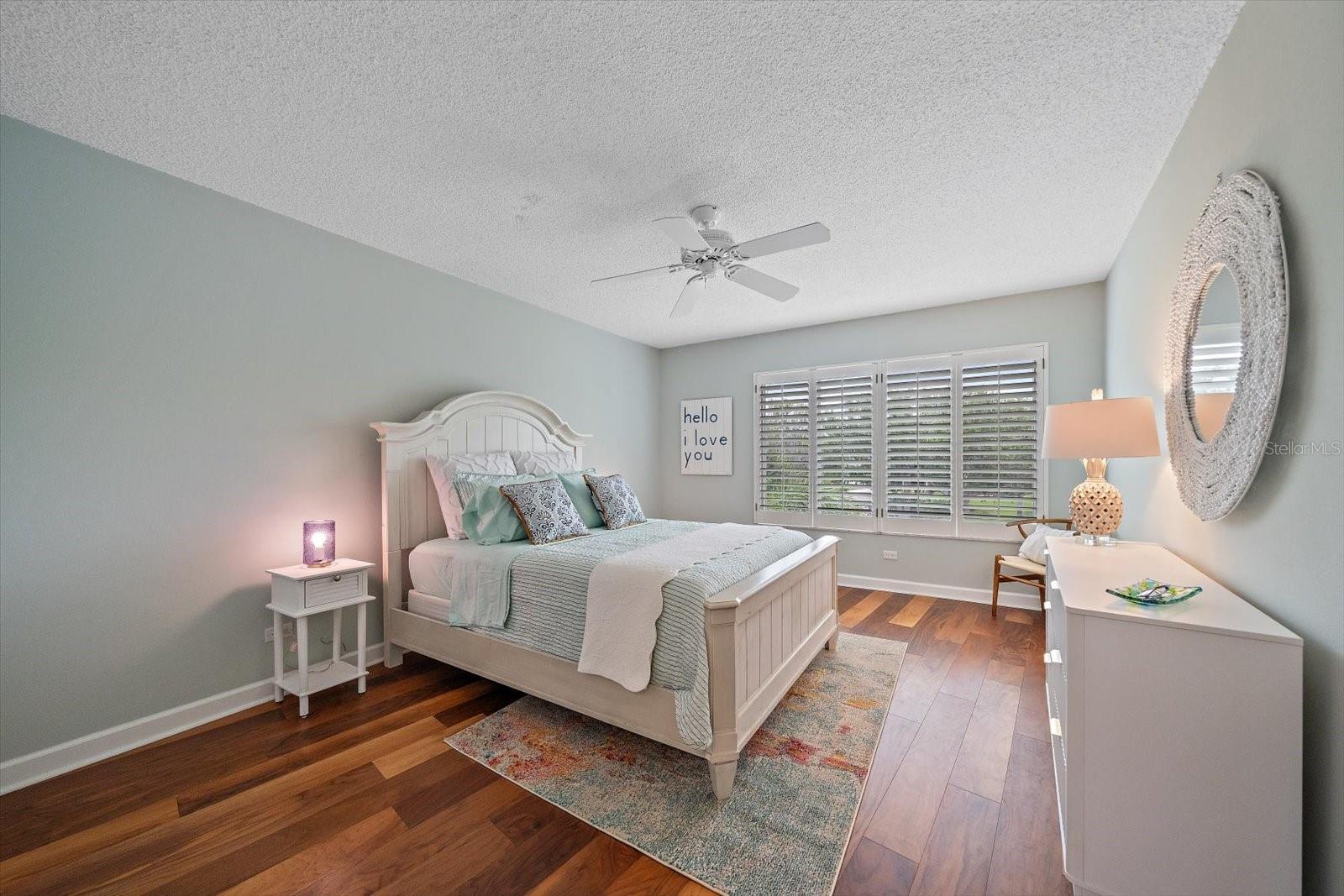 SANDS POINT - Residential