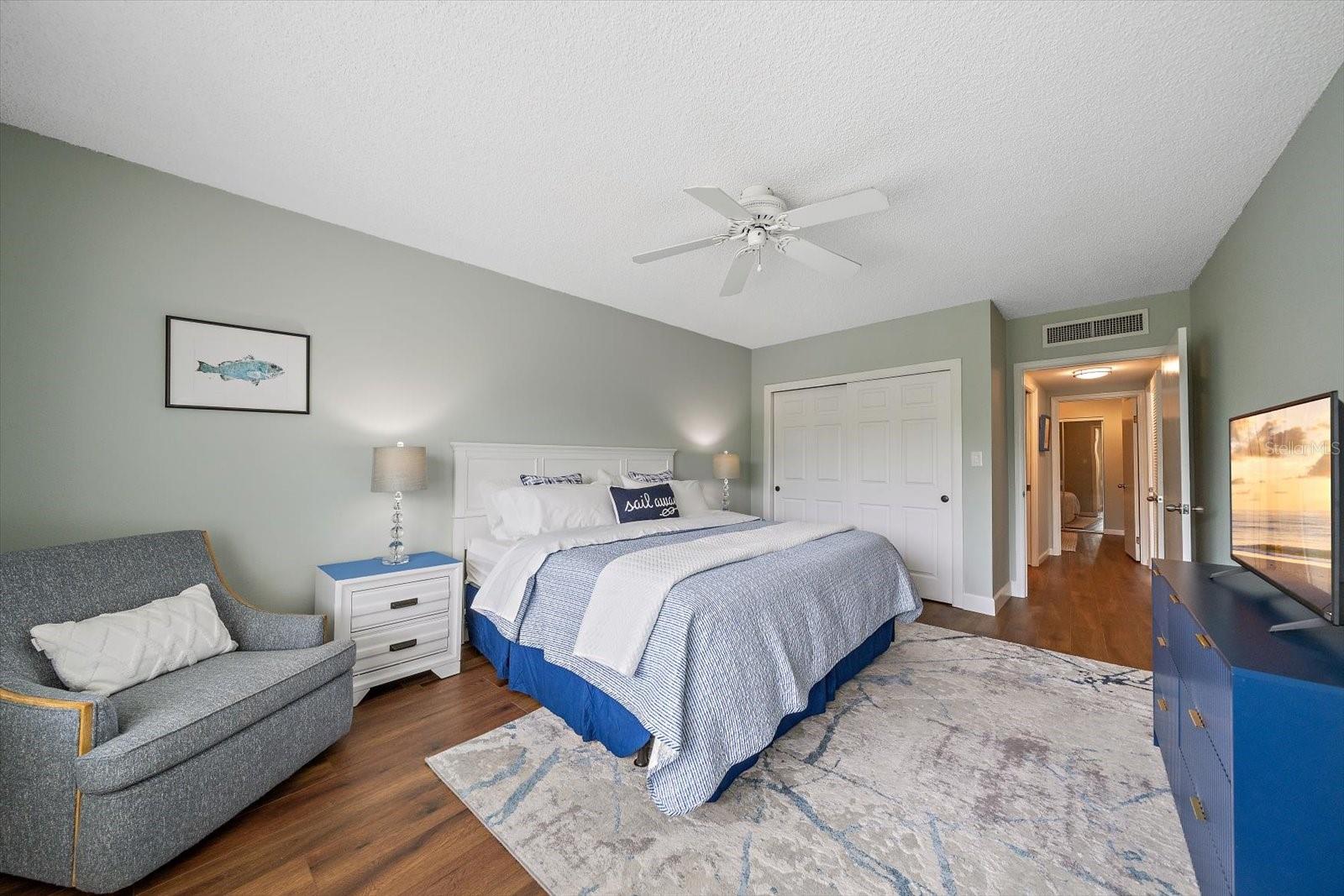 SANDS POINT - Residential