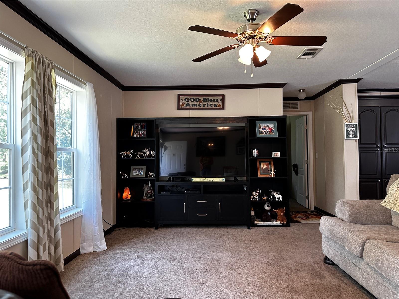 WILLISTON HIGHLANDS UNIT 5 - Residential
