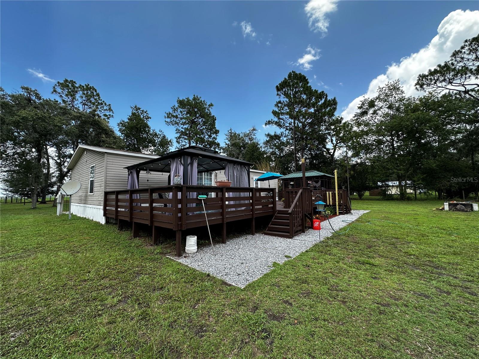 WILLISTON HIGHLANDS UNIT 5 - Residential