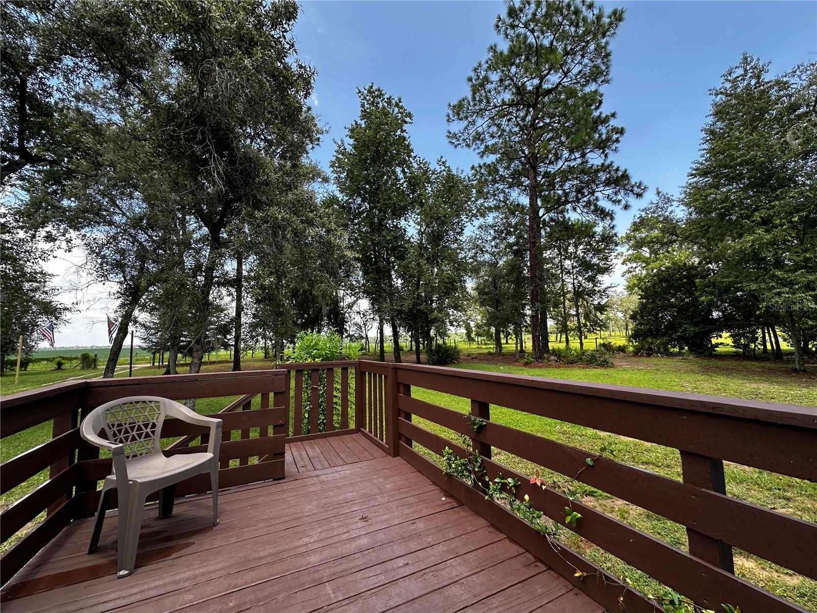 WILLISTON HIGHLANDS UNIT 5 - Residential
