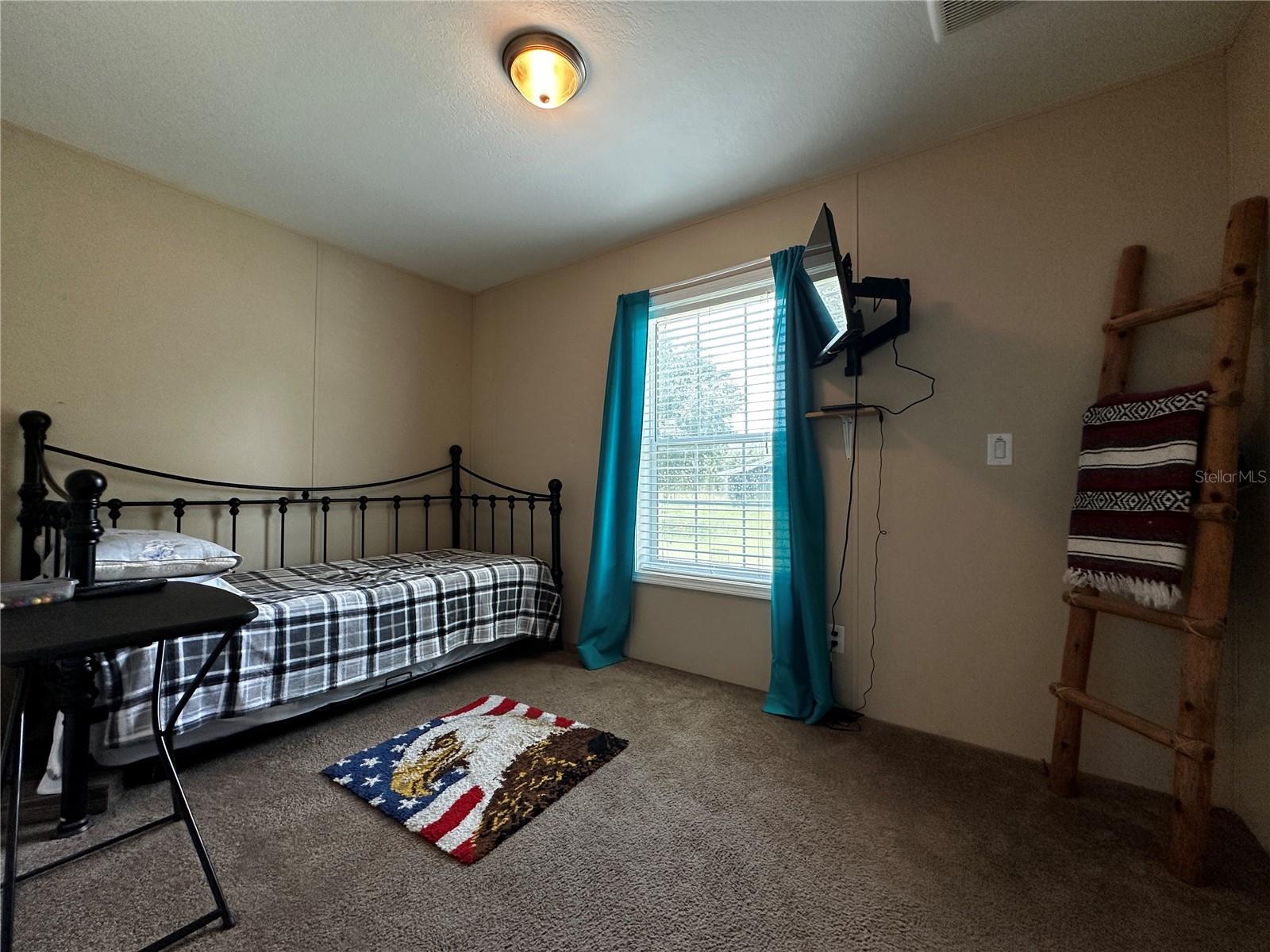 WILLISTON HIGHLANDS UNIT 5 - Residential