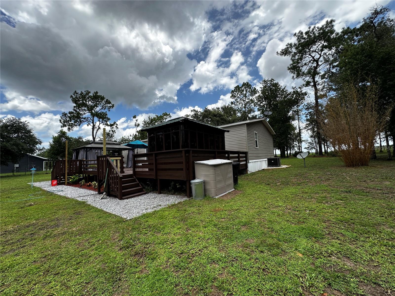 WILLISTON HIGHLANDS UNIT 5 - Residential