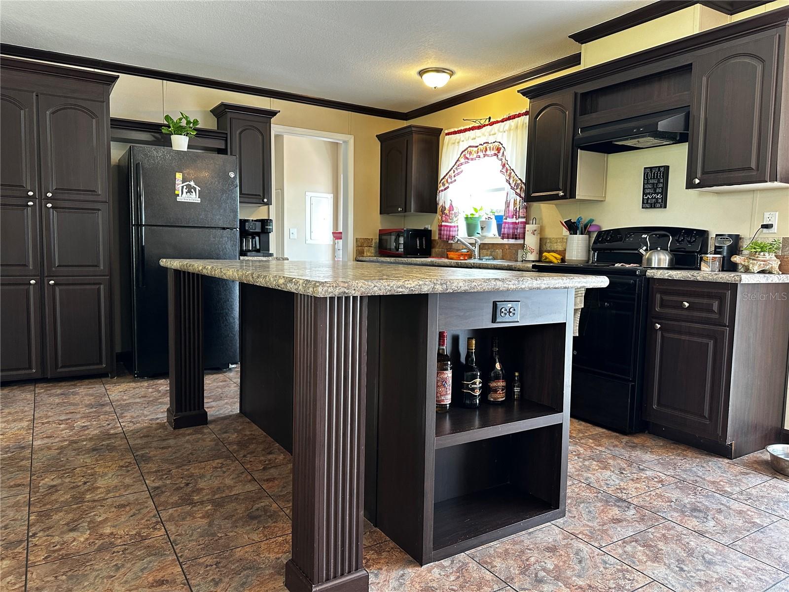 WILLISTON HIGHLANDS UNIT 5 - Residential
