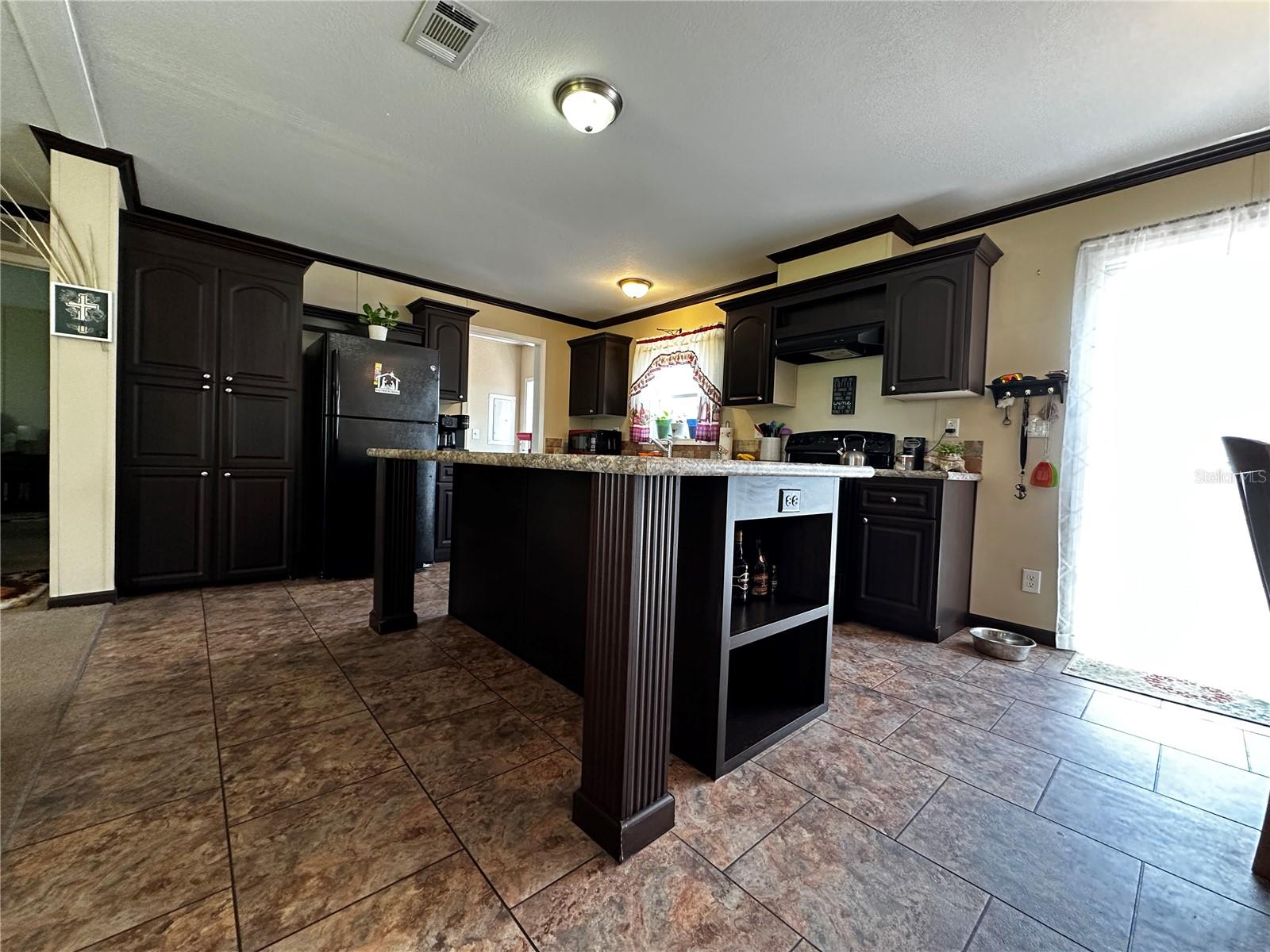 WILLISTON HIGHLANDS UNIT 5 - Residential
