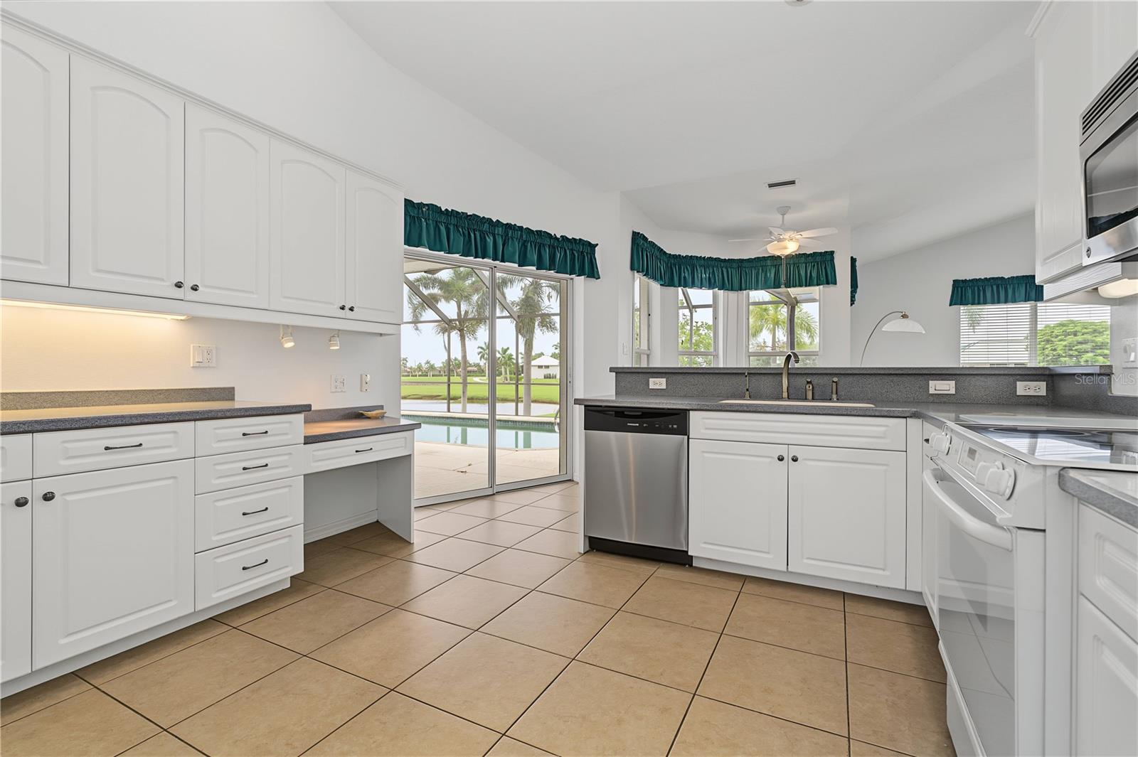 PUNTA GORDA ISLES SEC 12 - Residential