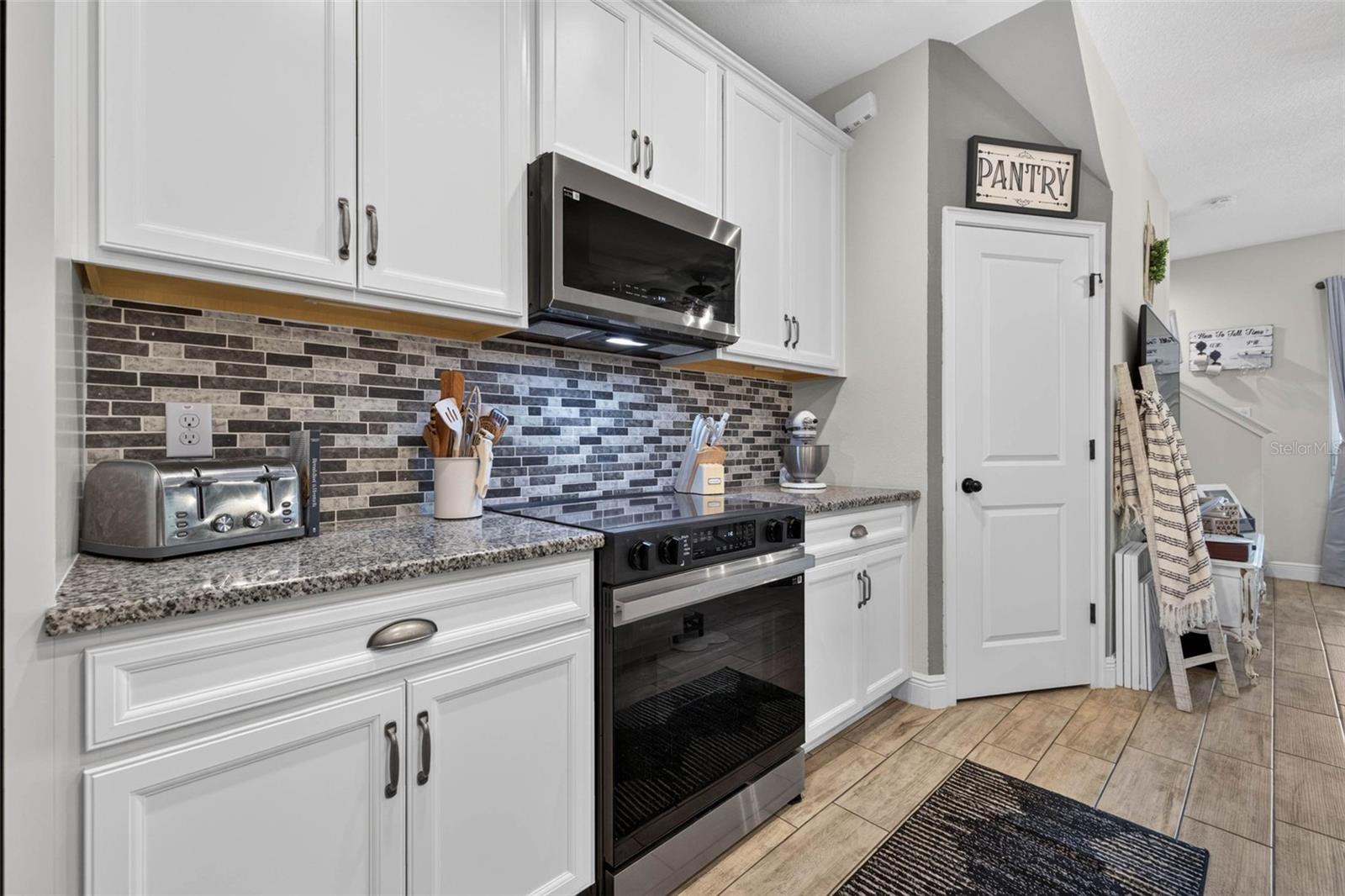 LAKEVIEW/CITRUS PARK - Residential