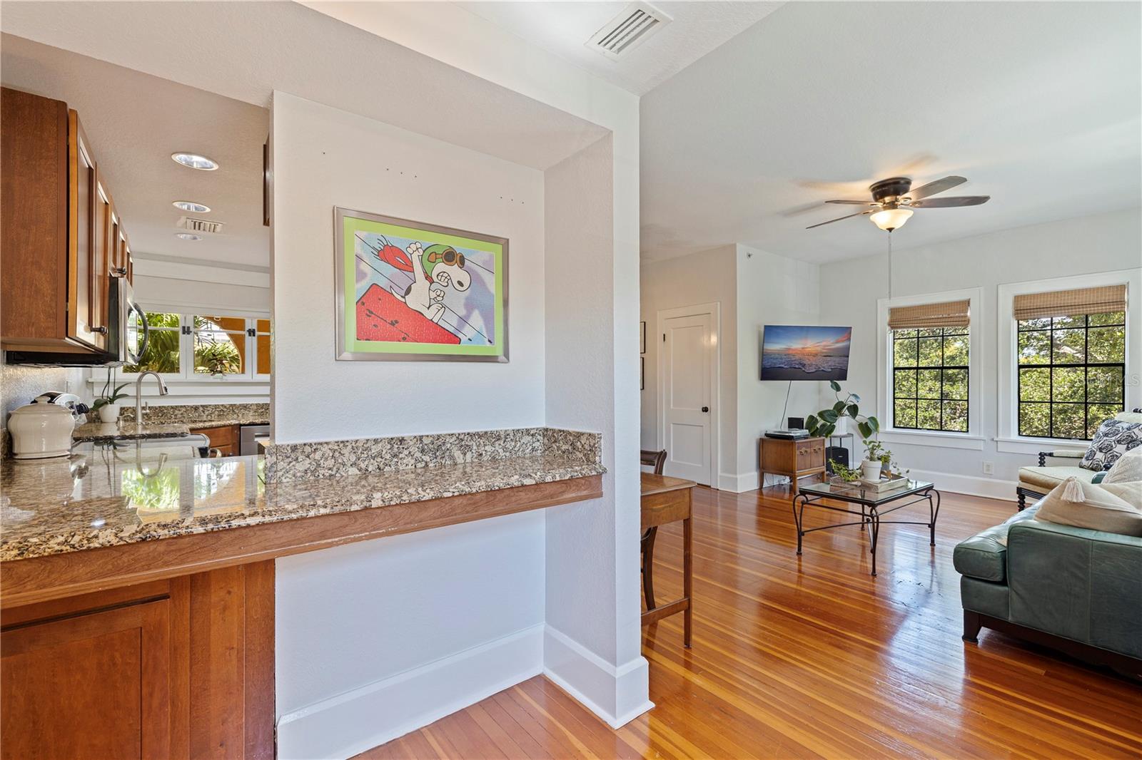 HEGRADO CONDO - Residential