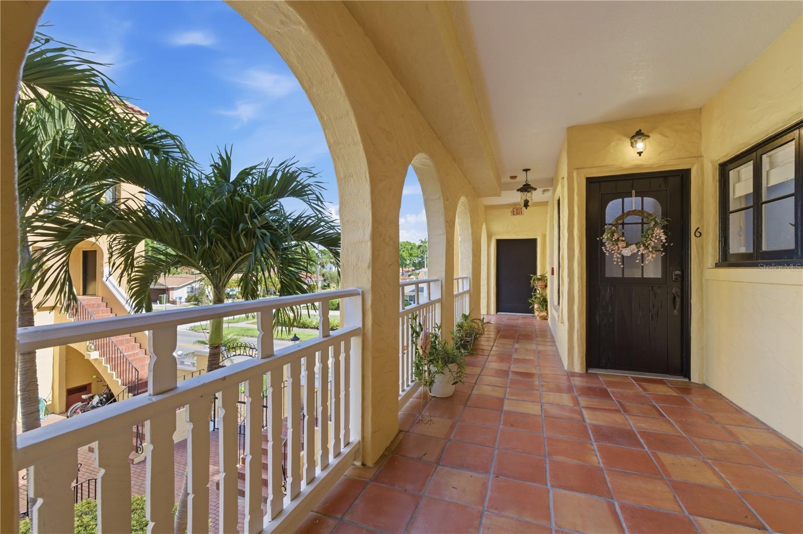 HEGRADO CONDO - Residential