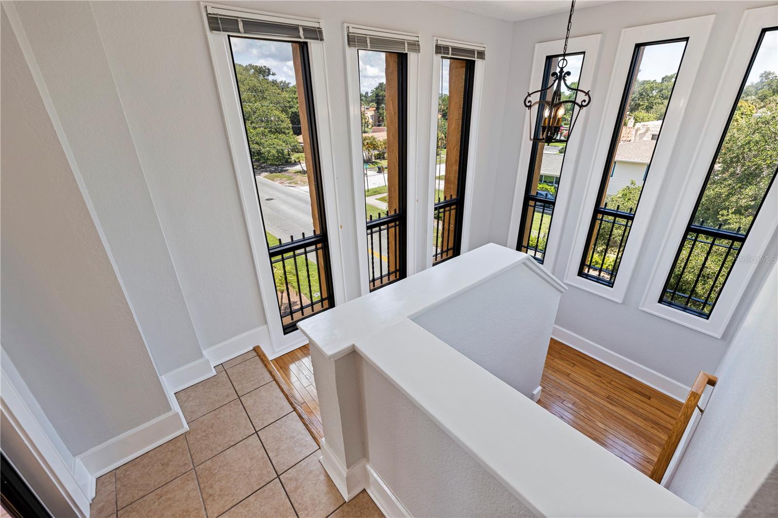 HEGRADO CONDO - Residential