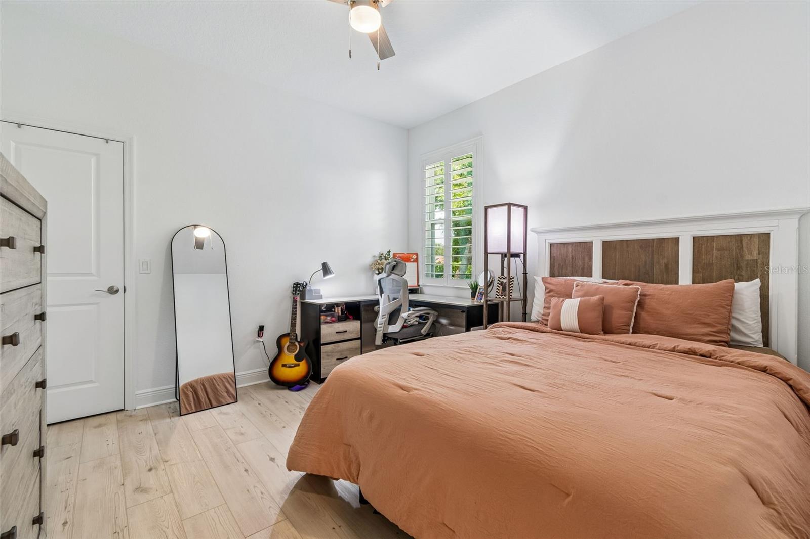 NORTH LAKE TRAIL - Residential